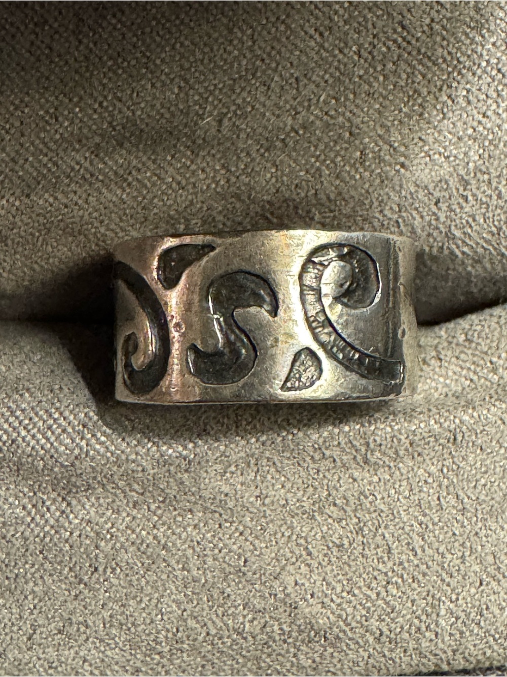 Sterling Silver Engraved Swirl Wide Band Ring Size 4.5 – 5.17g